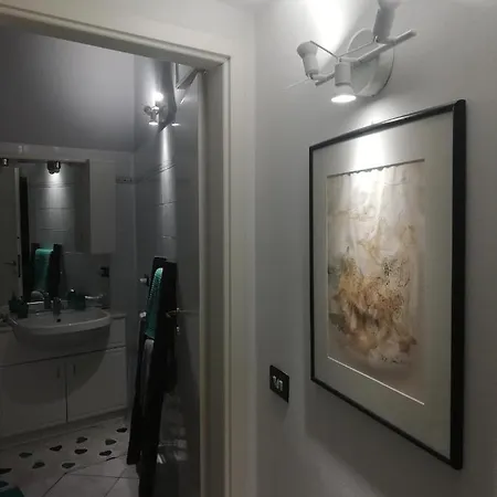 Donnabarbara Apartment *